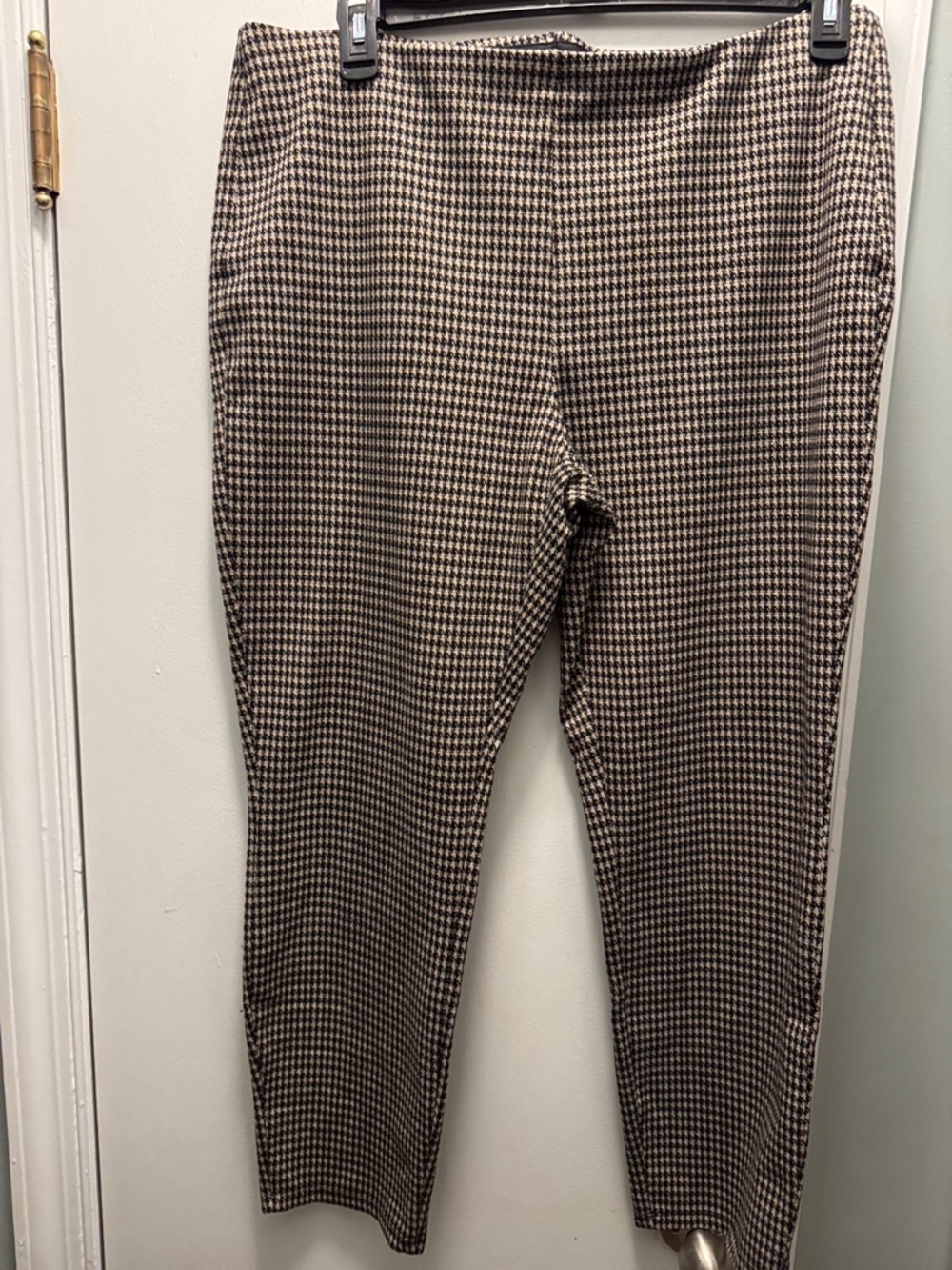 Rafaella Brown & Black Houndstooth Chinos